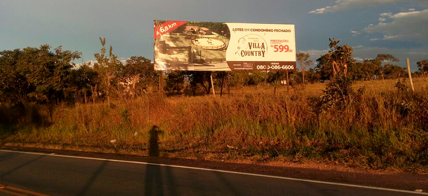 PAINEL COMEX DIGITAL - Tamanho: 9,00 x 3,00 - Situado sentido Sete Lagoas à Jequitiba do (lado direita da pista);